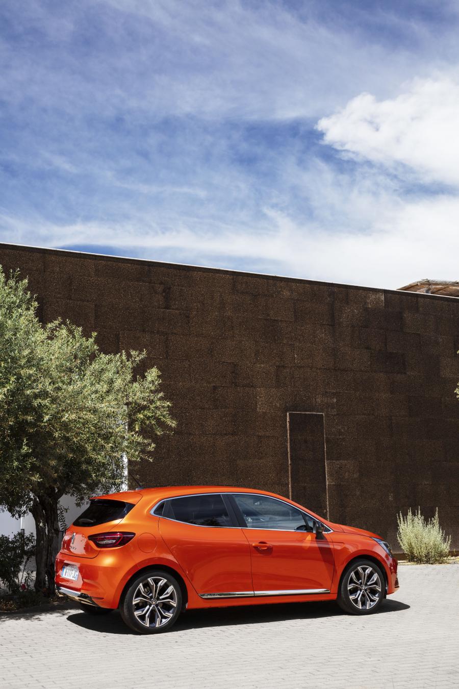  Renault Clio 2019 года  (WW) (фото 28 из 48)
